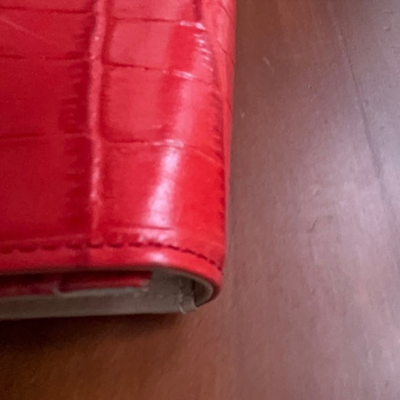 Kate Spade Red/ Coral Croc-Embossed Clutch Wallet - Picture 9 of 11
